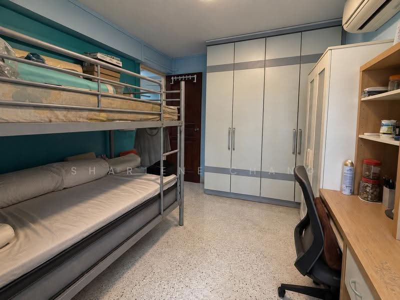 2 Dover Road, 2 Dover Road, Buona Vista / West Coast / Clementi New Town, 2 Bedrooms, 700 sqft, HDB Flat For Sale, by Sharlene Chang, 500277643 - Bedroom - PropertyGuru.com.sg