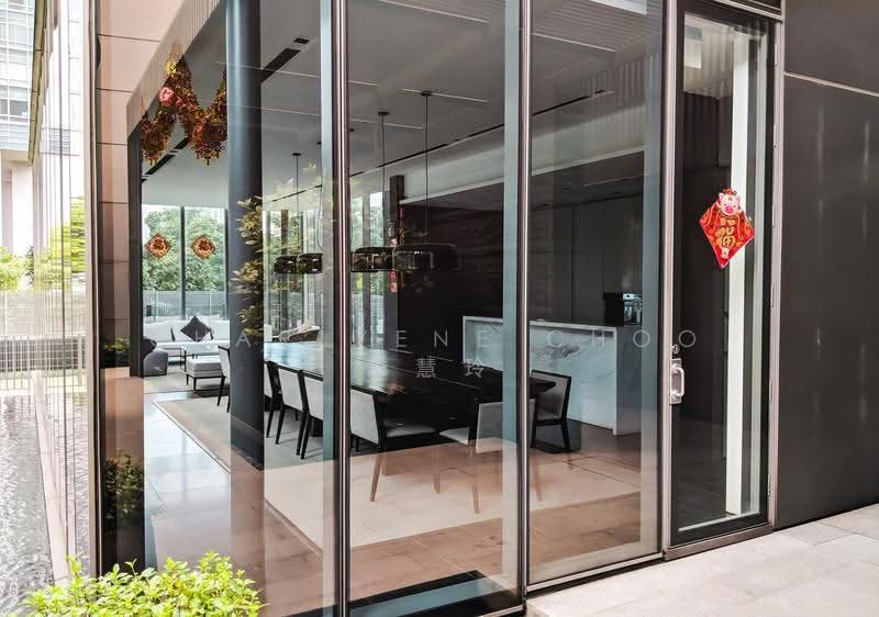 Echelon, 7 Alexandra View, Alexandra / Commonwealth, 3 Bedrooms, 1,292 sqft, Condominium For Sale, by Charlyene Choo 朱慧玲, 500277647 - Living Room - PropertyGuru.com.sg