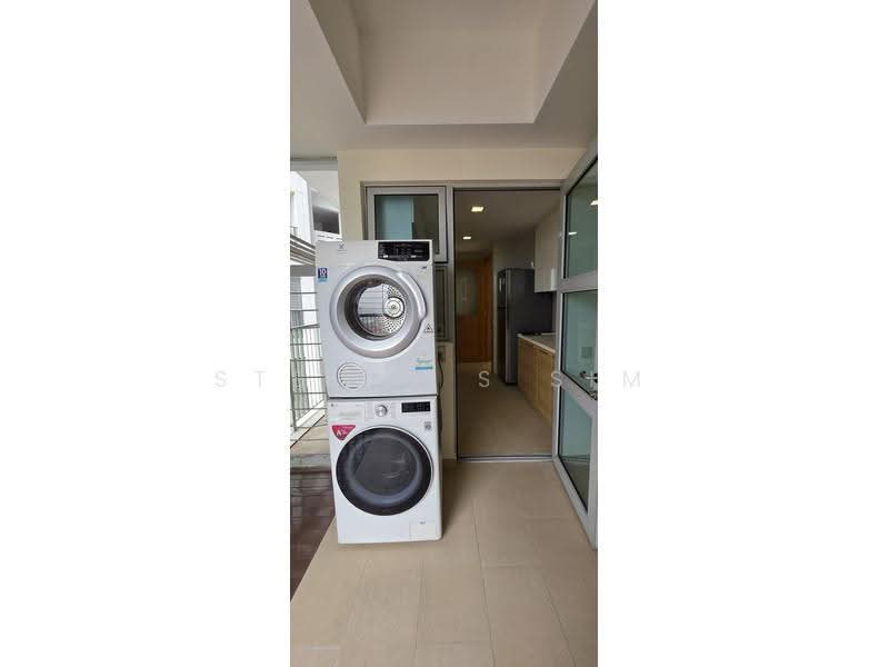 Clover By The Park, 6 Bishan Street 25, Ang Mo Kio / Bishan / Thomson, 4 Bedrooms, 1,755 sqft, Condominium For Rent, by Stella S Sim, 500277650 - Balcony - PropertyGuru.com.sg