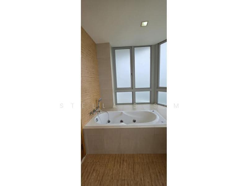 Clover By The Park, 6 Bishan Street 25, Ang Mo Kio / Bishan / Thomson, 4 Bedrooms, 1,755 sqft, Condominium For Rent, by Stella S Sim, 500277650 - Bathroom - PropertyGuru.com.sg
