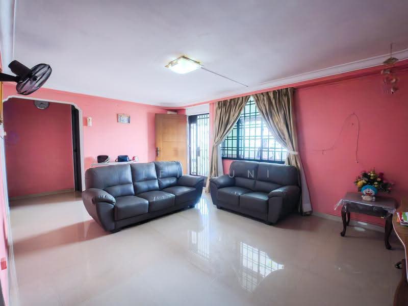 321 Woodlands Street 32, 321 Woodlands Street 32, Admiralty / Woodlands, 3 Bedrooms, 958 sqft, HDB Flat For Sale, by Elfi Muni, 500277653 - Living Room - PropertyGuru.com.sg