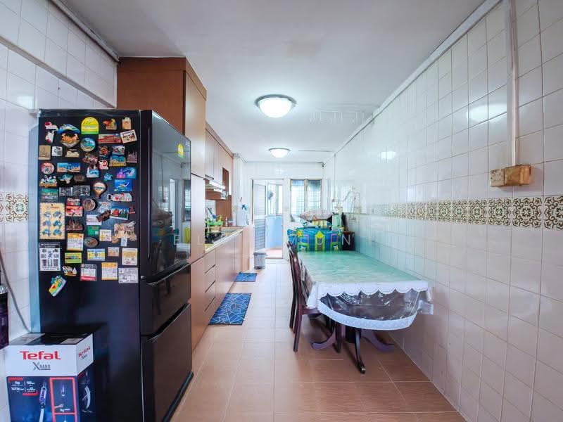 321 Woodlands Street 32, 321 Woodlands Street 32, Admiralty / Woodlands, 3 Bedrooms, 958 sqft, HDB Flat For Sale, by Elfi Muni, 500277653 - Kitchen - PropertyGuru.com.sg