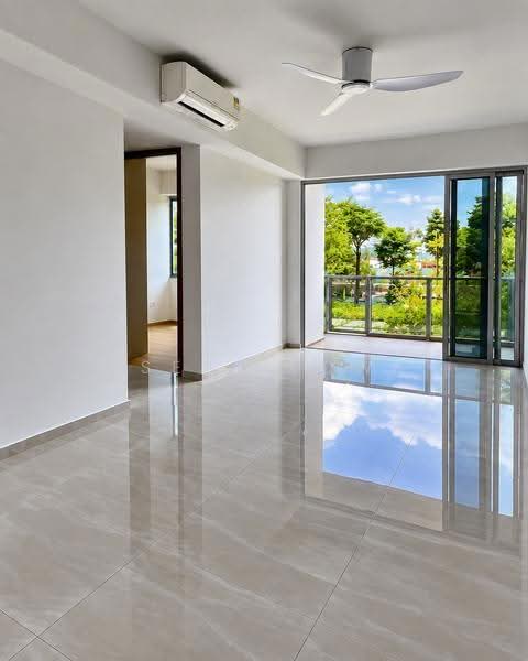 Grand Dunman, 16 Dunman Road, East Coast / Marine Parade, 3 Bedrooms, 926 sqft, Condominium For Sale, by Sebs Low, 500277655 - Living Room - PropertyGuru.com.sg
