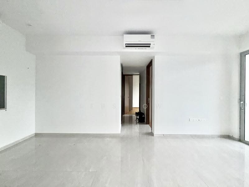 Grand Dunman, 16 Dunman Road, East Coast / Marine Parade, 3 Bedrooms, 926 sqft, Condominium For Sale, by Sebs Low, 500277655 - Dining and living room - PropertyGuru.com.sg