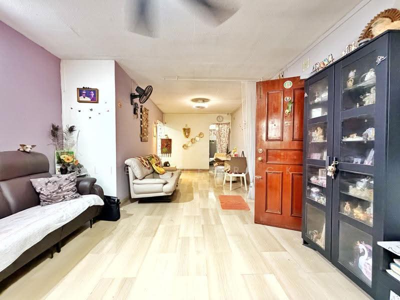 546 Jurong West Street 42, 546 Jurong West Street 42, Boon Lay / Jurong / Tuas, 3 Bedrooms, 1,119 sqft, HDB Flat For Sale, by Liew Derrick, 500277662 - PropertyGuru.com.sg