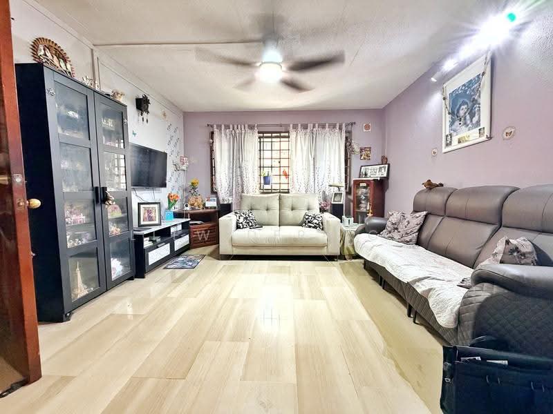 546 Jurong West Street 42, 546 Jurong West Street 42, Boon Lay / Jurong / Tuas, 3 Bedrooms, 1,119 sqft, HDB Flat For Sale, by Liew Derrick, 500277662 - PropertyGuru.com.sg