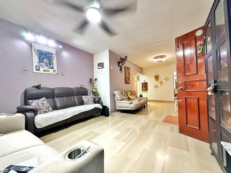 546 Jurong West Street 42, 546 Jurong West Street 42, Boon Lay / Jurong / Tuas, 3 Bedrooms, 1,119 sqft, HDB Flat For Sale, by Liew Derrick, 500277662 - PropertyGuru.com.sg