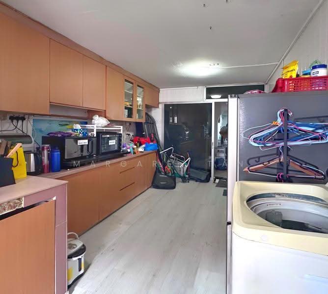 749 Yishun Street 72, 749 Yishun Street 72, Sembawang / Yishun, 3 Bedrooms, 980 sqft, HDB Flat For Sale, by Margaret Tan, 500277667 - Kitchen - PropertyGuru.com.sg