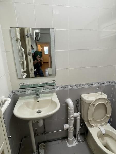 218 Ang Mo Kio Avenue 1, 218 Ang Mo Kio Avenue 1, Ang Mo Kio / Bishan / Thomson, 2 Bedrooms, 721 sqft, HDB Flat For Sale, by Danny Ou, 500277672 - PropertyGuru.com.sg