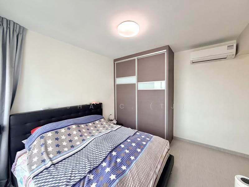 53 Commonwealth Drive, 53 Commonwealth Drive, Alexandra / Commonwealth, 3 Bedrooms, 1,033 sqft, HDB Flat For Sale, by TJHAI C. (TJ), 500277674 - Master Bedroom - PropertyGuru.com.sg