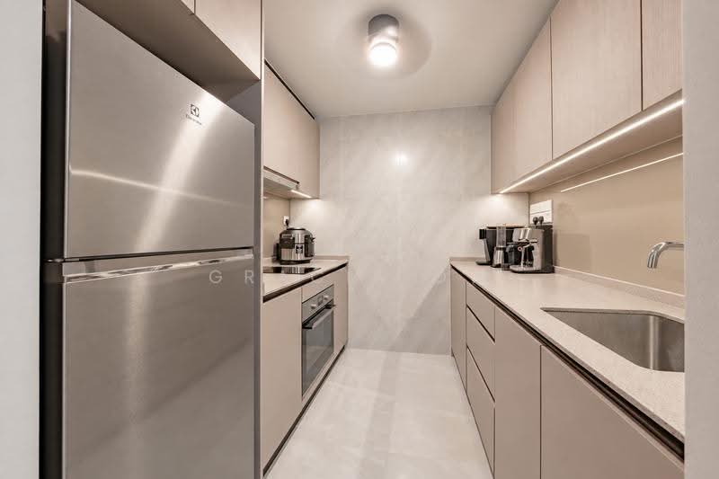 Penrose, 30 Sims Drive, Eunos / Geylang / Paya Lebar, 2 Bedrooms, 710 sqft, Condominium For Sale, by Gracia Ow, 500277679 - Kitchen - PropertyGuru.com.sg