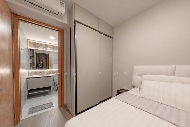 Penrose, 30 Sims Drive, Eunos / Geylang / Paya Lebar, 2 Bedrooms, 710 sqft, Condominium For Sale, by Gracia Ow, 500277679 - Bedroom - PropertyGuru.com.sg