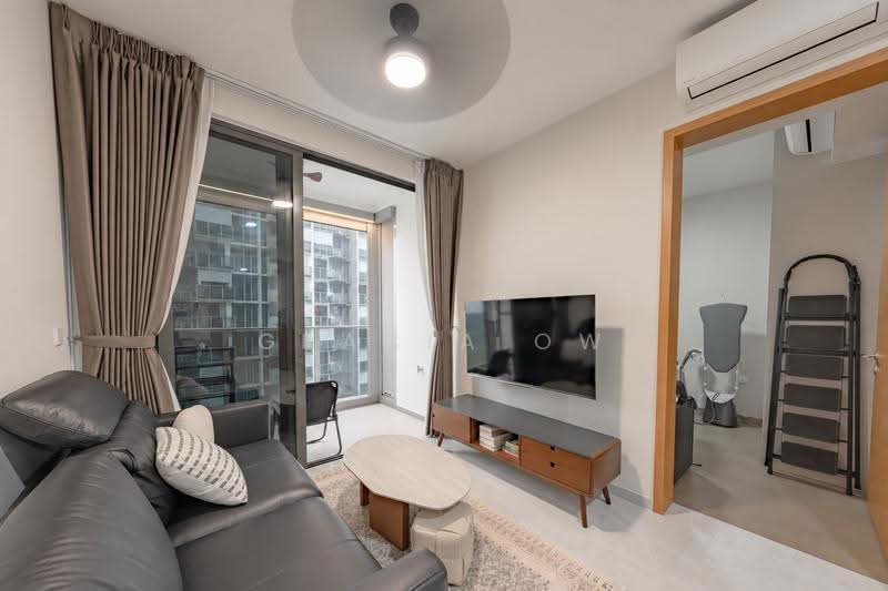 Penrose, 30 Sims Drive, Eunos / Geylang / Paya Lebar, 2 Bedrooms, 710 sqft, Condominium For Sale, by Gracia Ow, 500277679 - Living Room - PropertyGuru.com.sg