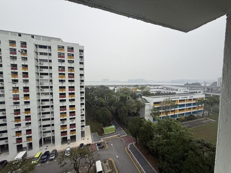 414 Pandan Gardens, 414 Pandan Gardens, Boon Lay / Jurong / Tuas, 3 Bedrooms, 1,044 sqft, HDB Flat For Sale, by S.M. SUNDARAM, 500277680 - Exterior - PropertyGuru.com.sg