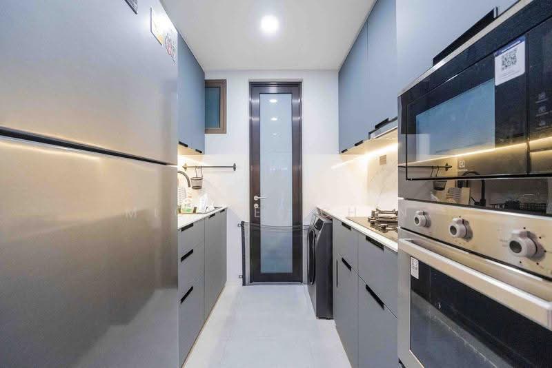 Stevens Suites, 2 Stevens Close, Tanglin / Holland / Bukit Timah, 3 Bedrooms, 1,163 sqft, Condominium For Sale, by Michael Chen, 500277682 - PropertyGuru.com.sg