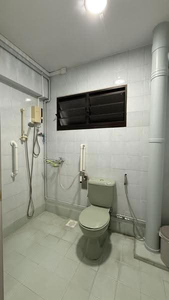 507 Jelapang Road, 507 Jelapang Road, Dairy Farm / Bukit Panjang / Choa Chu Kang, 3 Bedrooms, 1,087 sqft, HDB Flat For Sale, by Irene Ang, 500277690 - Bathroom - PropertyGuru.com.sg