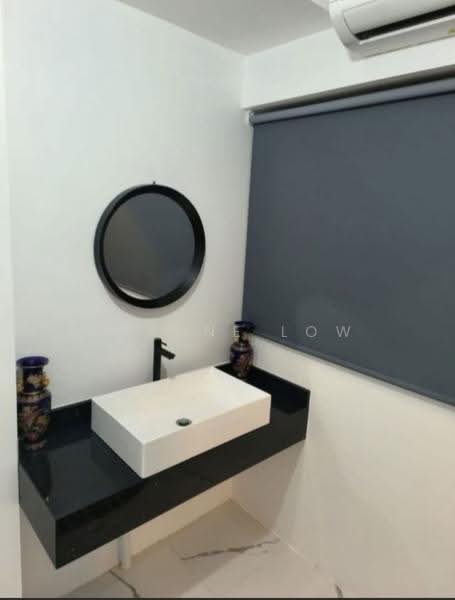 405 Jurong West Street 42, 405 Jurong West Street 42, Boon Lay / Jurong / Tuas, 4 Bedrooms, 1,615 sqft, HDB Flat For Rent, by Joanne Low, 500277722 - Bathroom - PropertyGuru.com.sg