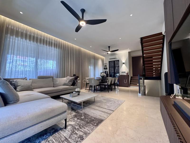 Estrivillas, Jalan Lim Tai See, Tanglin / Holland / Bukit Timah, 5 Bedrooms, 5,460 sqft, Cluster House For Sale, by Joyce Lau, 500277723 - Living Room - PropertyGuru.com.sg