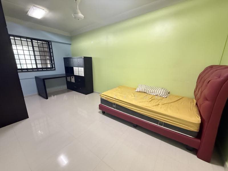 351 Clementi Avenue 2, 351 Clementi Avenue 2, Buona Vista / West Coast / Clementi New Town, 2 Bedrooms, 721 sqft, HDB Flat For Sale, by MAHA LAKSHMI, 500277745 - Bedroom - PropertyGuru.com.sg