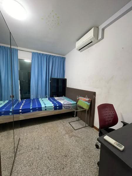 The Jade, 9 Bukit Batok Central Link, Dairy Farm / Bukit Panjang / Choa Chu Kang, Room Rental, 120 sqft, Condominium For Rent, by Fiona Han, 500277747 - Bedroom - PropertyGuru.com.sg