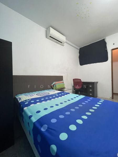The Jade, 9 Bukit Batok Central Link, Dairy Farm / Bukit Panjang / Choa Chu Kang, Room Rental, 120 sqft, Condominium For Rent, by Fiona Han, 500277747 - Bedroom - PropertyGuru.com.sg