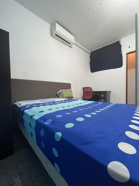 The Jade, 9 Bukit Batok Central Link, Dairy Farm / Bukit Panjang / Choa Chu Kang, Room Rental, 120 sqft, Condominium For Rent, by Fiona Han, 500277747 - Bedroom - PropertyGuru.com.sg