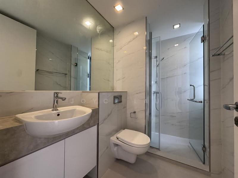 D'Dalvey, 23 Dalvey Estate, Tanglin / Holland / Bukit Timah, 2 Bedrooms, 958 sqft, Apartment For Rent, by Joyce Lau, 500277753 - Bathroom - PropertyGuru.com.sg