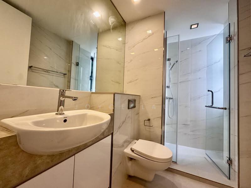 D'Dalvey, 23 Dalvey Estate, Tanglin / Holland / Bukit Timah, 2 Bedrooms, 958 sqft, Apartment For Rent, by Joyce Lau, 500277753 - Bathroom - PropertyGuru.com.sg