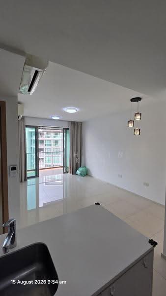 Ripple Bay, 8 Pasir Ris Link, Pasir Ris / Tampines, 2 Bedrooms, 786 sqft, Condominium For Sale, by Catherine Koh, 500277771 - Living Room - PropertyGuru.com.sg