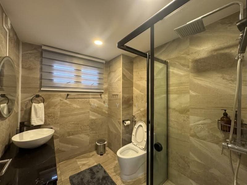 Kew Residencia, 355 Kew Crescent, Bedok / Upper East Coast, 4 Bedrooms, 2,411 sqft, Cluster House For Sale, by May Li, 500277787 - Bathroom - PropertyGuru.com.sg