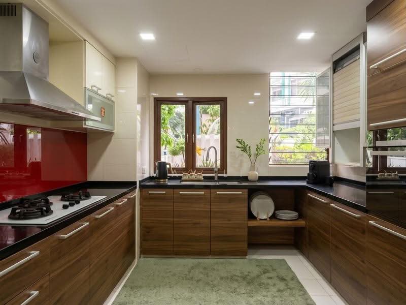 Kew Residencia, 355 Kew Crescent, Bedok / Upper East Coast, 4 Bedrooms, 2,411 sqft, Cluster House For Sale, by May Li, 500277787 - Kitchen - PropertyGuru.com.sg