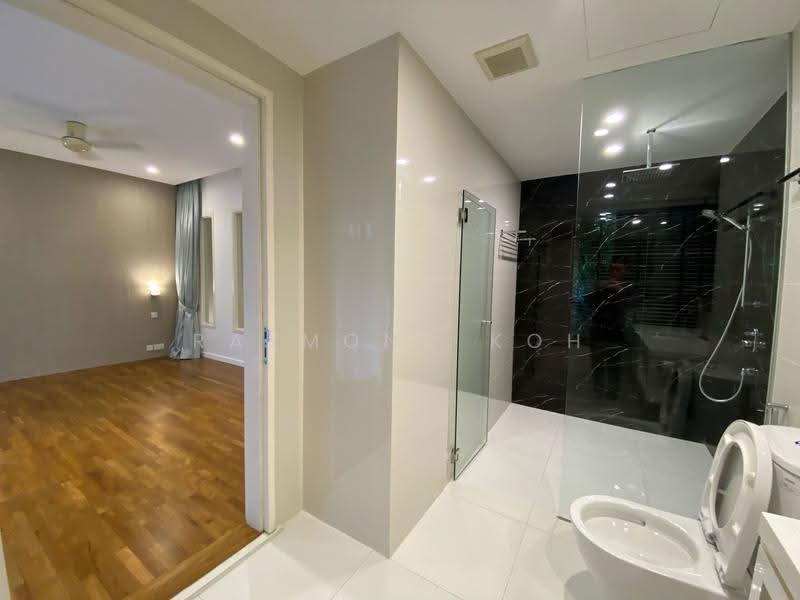 The Interlace, 180 Depot Road, Harbourfront / Telok Blangah, 4 Bedrooms, 3,886 sqft, Condominium For Sale, by Raymond Koh, 500277804 - Bathroom - PropertyGuru.com.sg