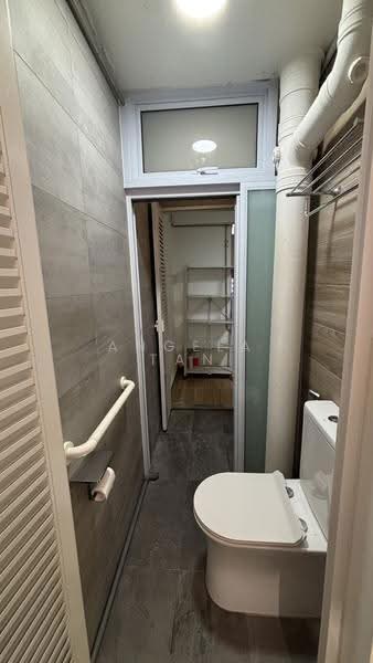 36 Circuit Road, 36 Circuit Road, Macpherson / Potong Pasir, 2 Bedrooms, 63 sqft, HDB Flat For Rent, by Angela Tan, 500277826 - Bathroom - PropertyGuru.com.sg