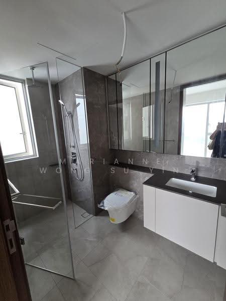 Grand Dunman, 16 Dunman Road, East Coast / Marine Parade, 3 Bedrooms, 958 sqft, Condominium For Rent, by Marianne Wong Su Yin, 500277847 - Bathroom - PropertyGuru.com.sg