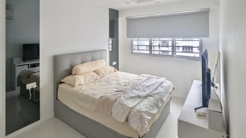 221B Sumang Lane, 221B Sumang Lane, Hougang / Punggol / Sengkang, Room Rental, 100 sqft, HDB Flat For Rent, by Jean Tan, 500277858 - Bedroom - PropertyGuru.com.sg