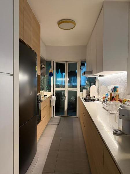 315B Yishun Greenwalk, 315B Yishun Avenue 9, Sembawang / Yishun, 3 Bedrooms, 990 sqft, HDB Flat For Sale, by Jason Hew (丘汶弗), 500277859 - Kitchen - PropertyGuru.com.sg