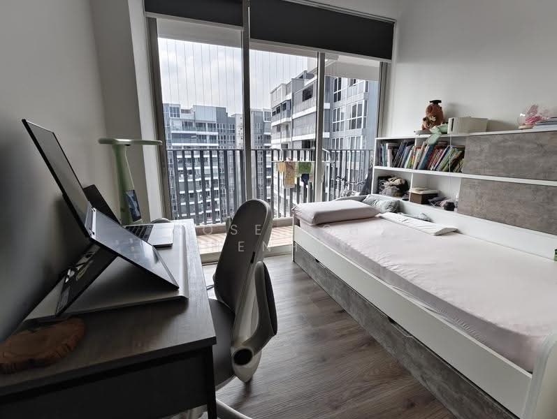 Heron Bay, 55 Upper Serangoon View, Hougang / Punggol / Sengkang, 3 Bedrooms, 1,227 sqft, Condominium For Sale, by Jose Loh Zhenhao, 500277860 - Bedroom - PropertyGuru.com.sg