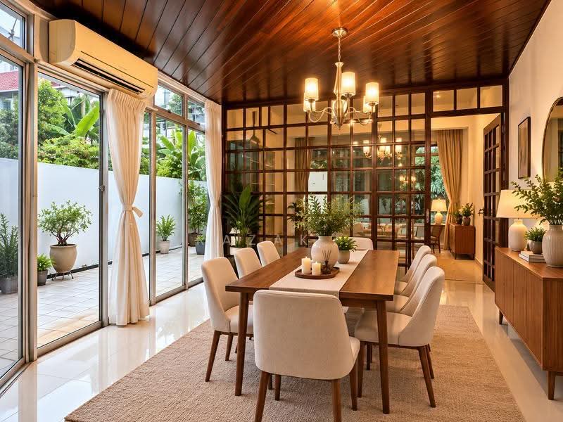Rare 5,422 Sqft Freehold Semi-D in Siglap, Jalan Tua Kong , East Coast Road ,Frankel Avenue,Siglap Road, East Coast / Marine Parade, 5 Bedrooms, 2,928 sqft, Semi-Detached House For Sale, by Razak ., 500277872 - Dining Room - PropertyGuru.com.sg
