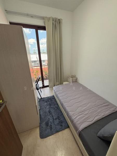 Ventana, 95 Pasir Panjang Hill, Buona Vista / West Coast / Clementi New Town, Room Rental, 150 sqft, Apartment For Rent, by Gupta Sameer Raj, 500277877 - Bedroom - PropertyGuru.com.sg