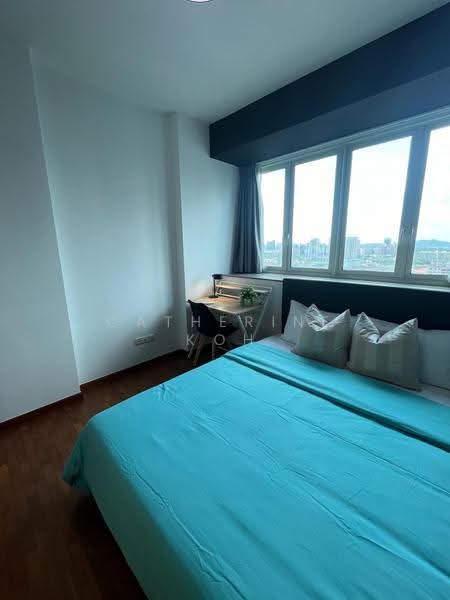Queens, 10 Stirling Road, Alexandra / Commonwealth, Room Rental, 100 sqft, Condominium For Rent, by Catherine Koh, 500277894 - 3104 Bedroom 2 - PropertyGuru.com.sg