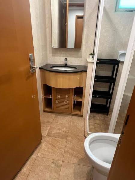 Queens, 10 Stirling Road, Alexandra / Commonwealth, Room Rental, 100 sqft, Condominium For Rent, by Catherine Koh, 500277894 - 3104 Common Bathroom 1 - PropertyGuru.com.sg