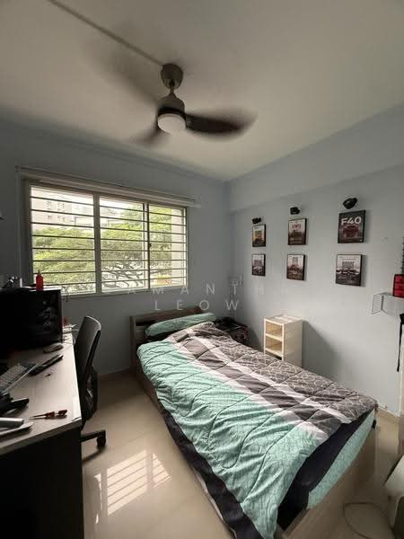 589 Woodlands Drive 16, 589 Woodlands Drive 16, Admiralty / Woodlands, 2 Bedrooms, 1,410 sqft, HDB Flat For Sale, by Samantha Leow, 500277896 - Bedroom - PropertyGuru.com.sg