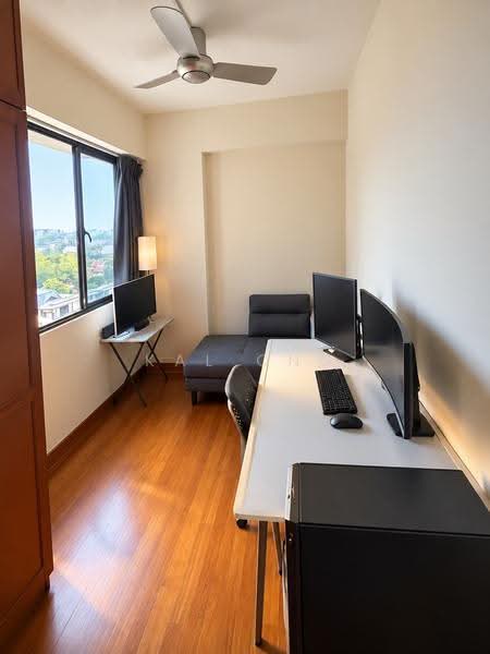 Simei Green Condominium, 1 Simei Street 4, Pasir Ris / Tampines, 3 Bedrooms, 1,195 sqft, Condominium For Sale, by Kal Ong, 500277909 - Study - PropertyGuru.com.sg