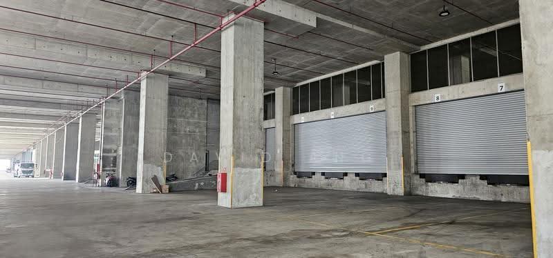 20 Gul way, Gul way, Boon Lay / Jurong / Tuas, 39,300 sqft, Warehouse For Rent, by David Ang, 500277910 - Car Park - CommercialGuru.com.sg