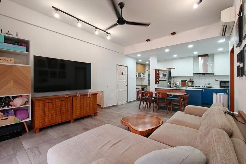 ★ GIANT ★ D19 Freehold Inter, Walk to Serangoon MRT!, Pillai Road, Lorong Ong Lye, Jalan Chermat, Hougang / Punggol / Sengkang, 3 Bedrooms, 1,897 sqft, Terraced House For Sale, by Caryn Wong, 500277918 - Living Room - PropertyGuru.com.sg