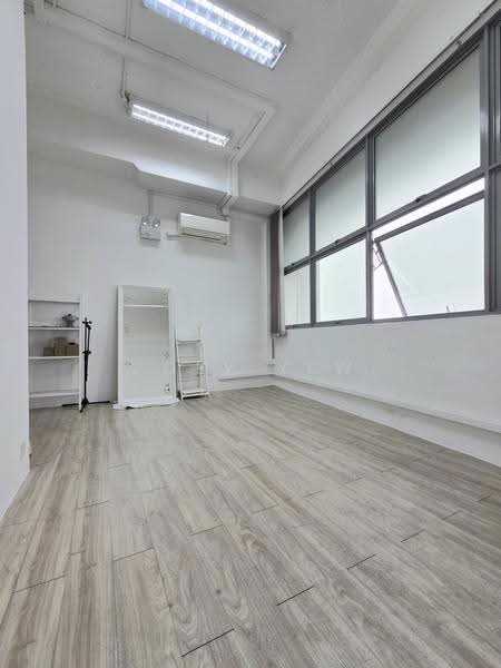 Woodlands Bizhub, 242 Woodlands Industrial Park E5, Sembawang / Yishun, 160 sqft, Factory / Workshop (B2) For Rent, by Joey Yew, 500277919 - Interior - CommercialGuru.com.sg