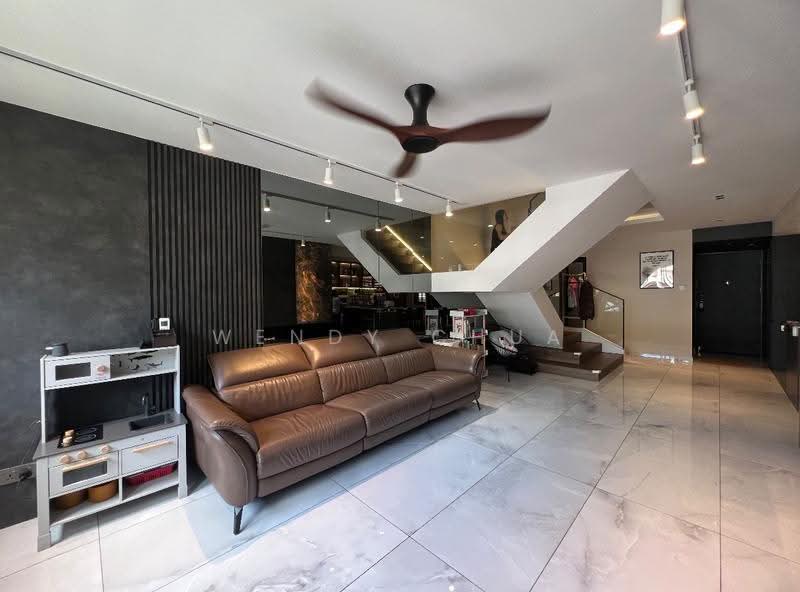 148 Mei Ling Street, 148 Mei Ling Street, Alexandra / Commonwealth, 4 Bedrooms, 1,584 sqft, HDB Flat For Sale, by Wendy Chua, 500277920 - Living Room - PropertyGuru.com.sg