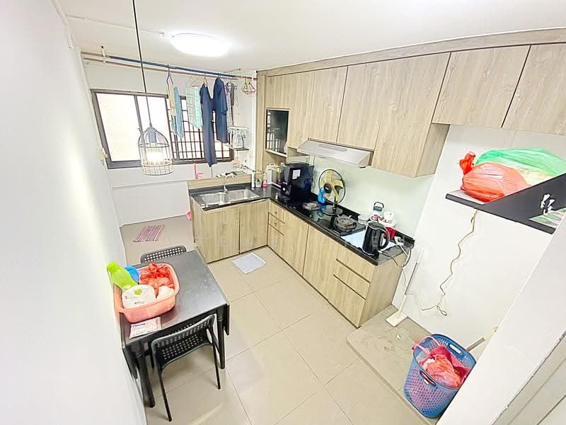 369 Bukit Batok Street 31, 369 Bukit Batok Street 31, Dairy Farm / Bukit Panjang / Choa Chu Kang, 3 Bedrooms, 904 sqft, HDB Flat For Sale, by Eugene Chen, 500277925 - Kitchen - PropertyGuru.com.sg