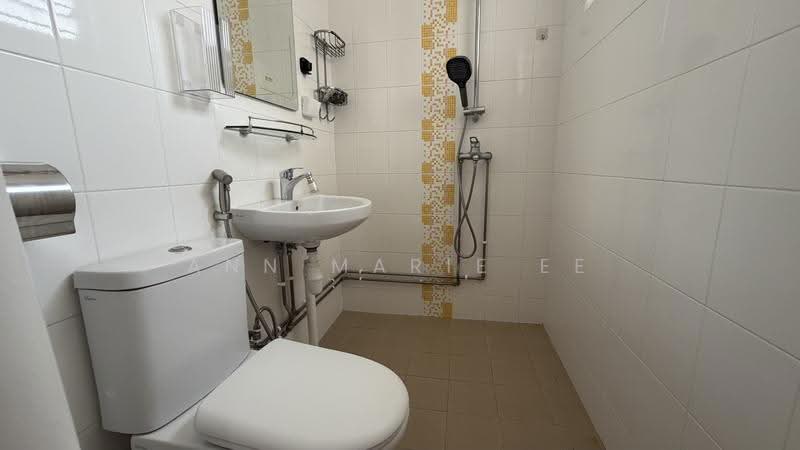 327 Serangoon Avenue 3, 327 Serangoon Avenue 3, Hougang / Punggol / Sengkang, 3 Bedrooms, 904 sqft, HDB Flat For Sale, by Ann Marie Ee, 500277927 - PropertyGuru.com.sg
