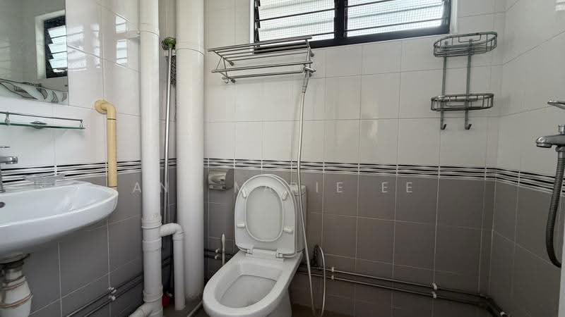 327 Serangoon Avenue 3, 327 Serangoon Avenue 3, Hougang / Punggol / Sengkang, 3 Bedrooms, 904 sqft, HDB Flat For Sale, by Ann Marie Ee, 500277927 - PropertyGuru.com.sg